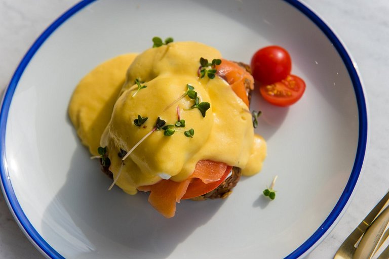 К "Бенедикт" с лососем